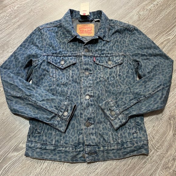 LEVI'S Cheetah Trucker Jean Jacket Denim Animal Print Blue Grey Men's Small NEW